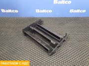 Ступенька в решетку левая