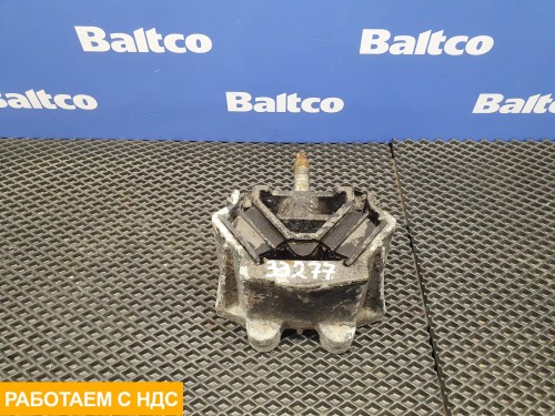 Опора двигателя